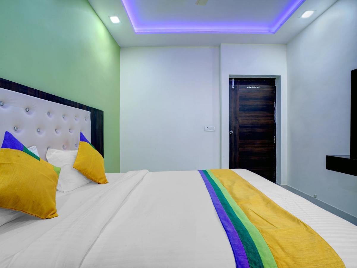 Hotel The Orient Tree, Agra 외부 사진